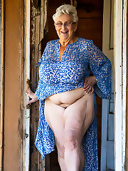 Mature granny over 70 porn thubrl pics